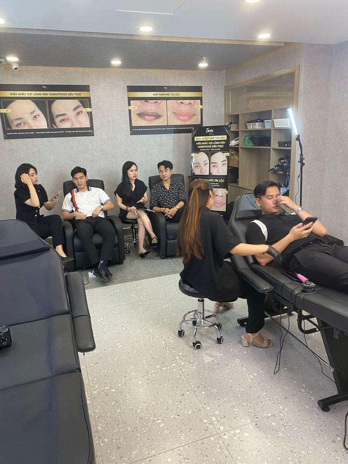 Tổ chức sản xuất tại salon 30Shine